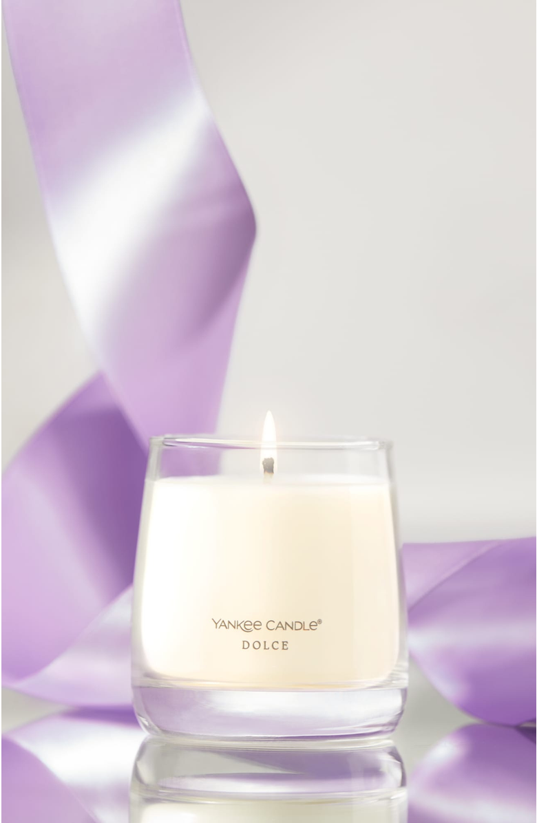 YANKEE CANDLE Dolce Premium Scented Candle, Alternate, color, White
