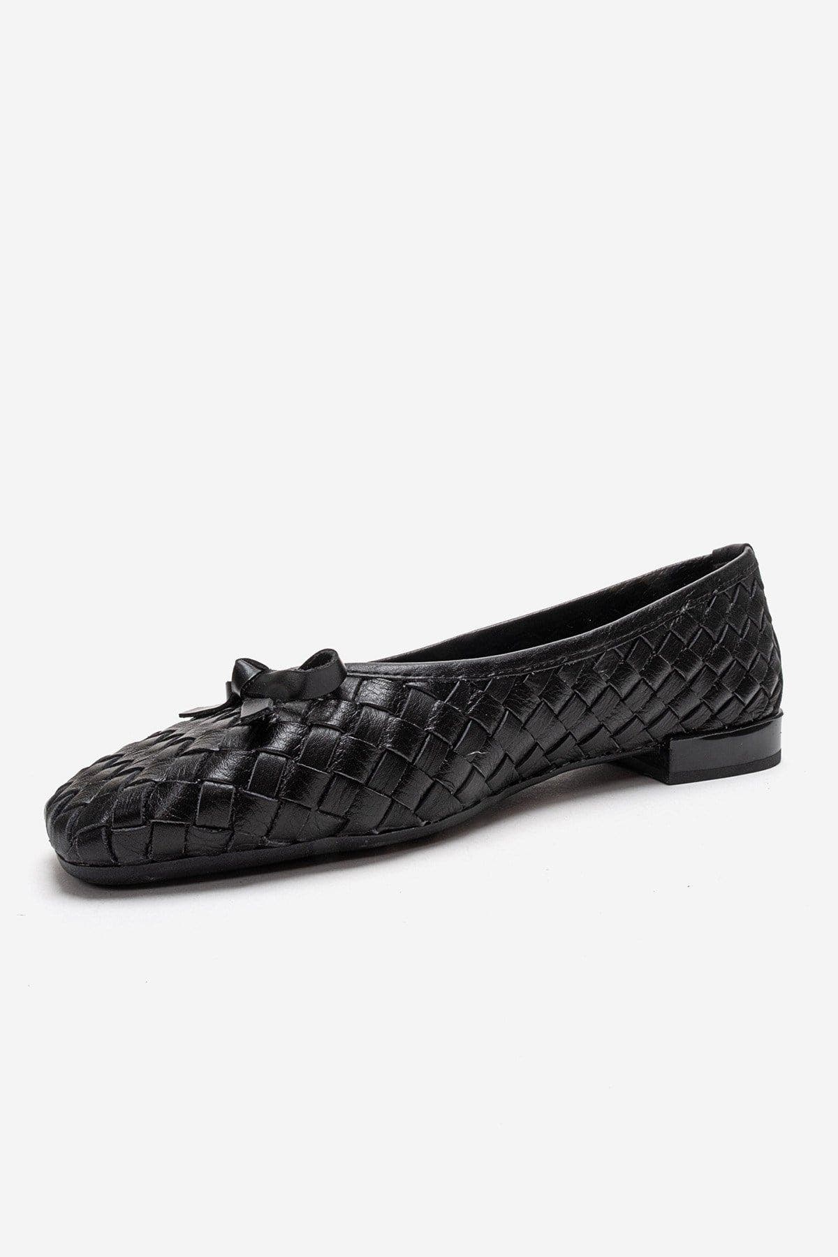 Forever & Always Shoes Garen Leather Ballet Flat, Alternate, color, Black