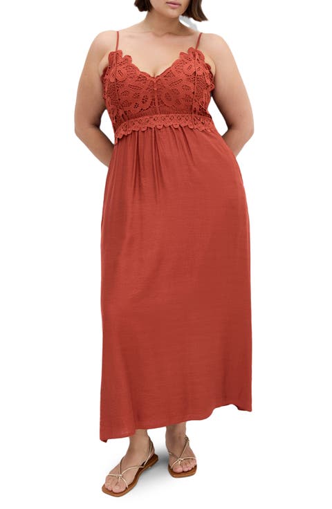 Martina Lace Trim Dress (Plus)