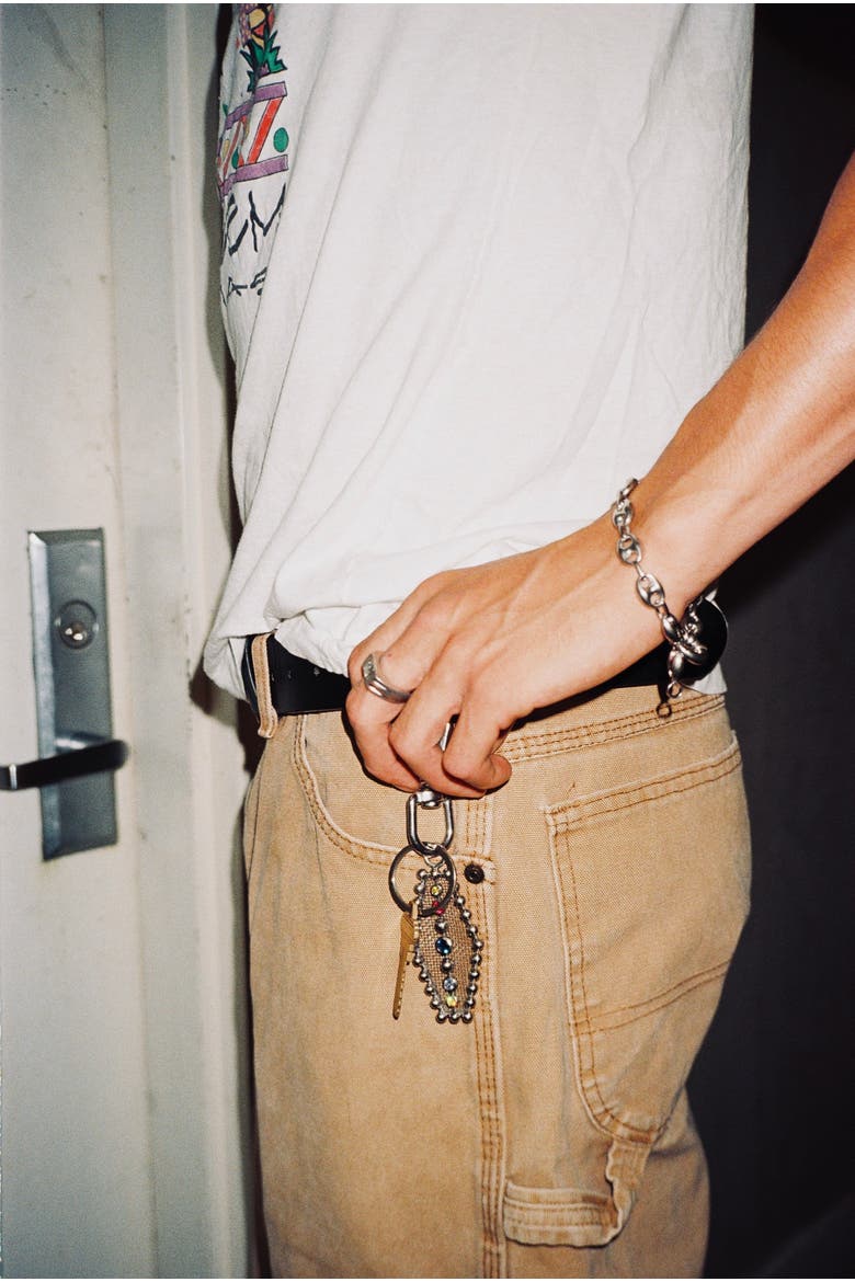 Keychain I, Alternate, color, Silver