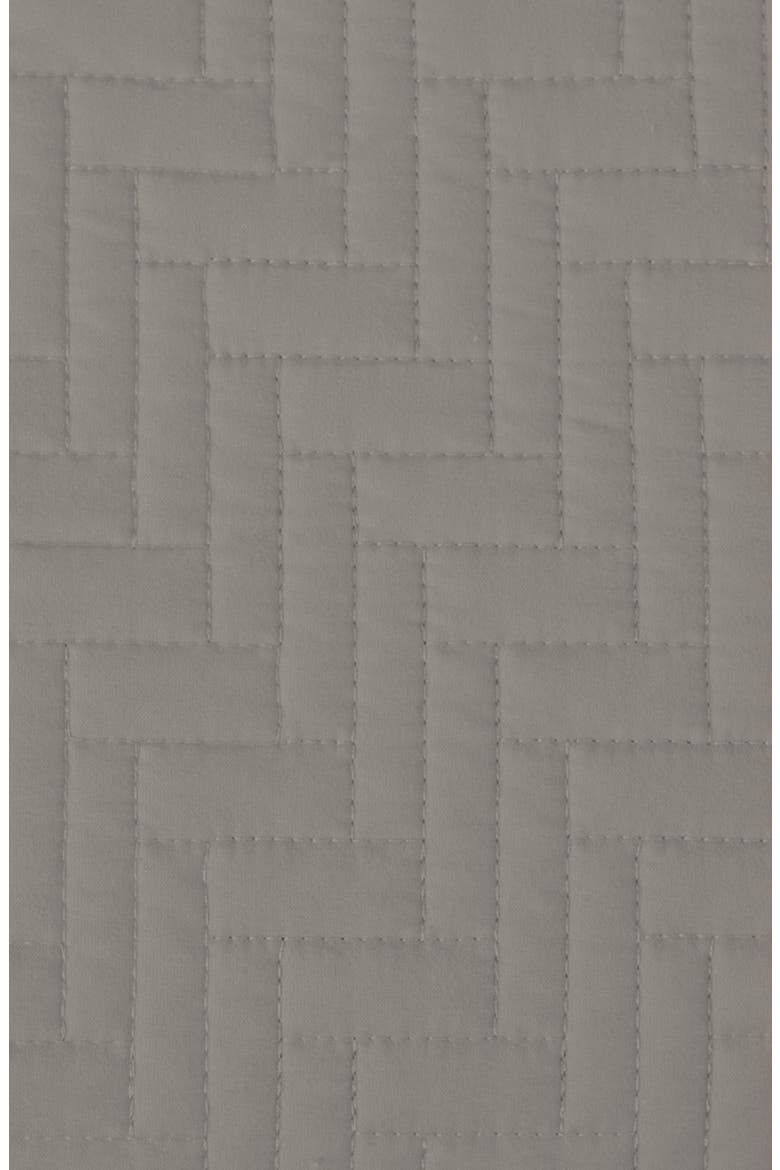 Solid Quilt & Sham Set, Alternate, color, MUSHROOM GREY