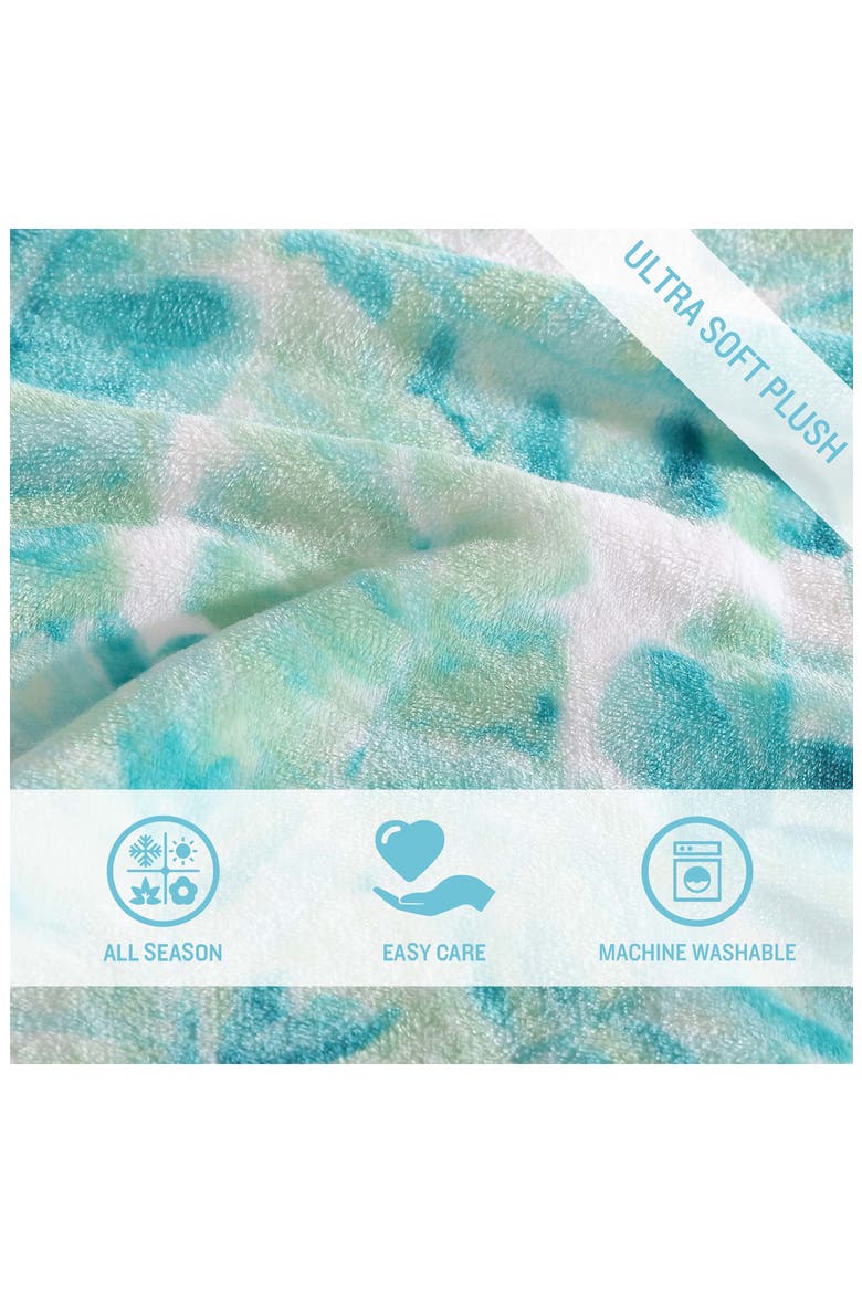 Weekend Throw Blanket, Alternate, color, BRIGHT GREEN