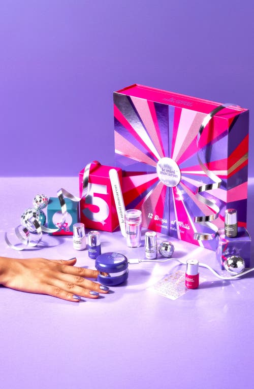 Le Mini Macaron Holiday 2025 Calendar Set In Transparent