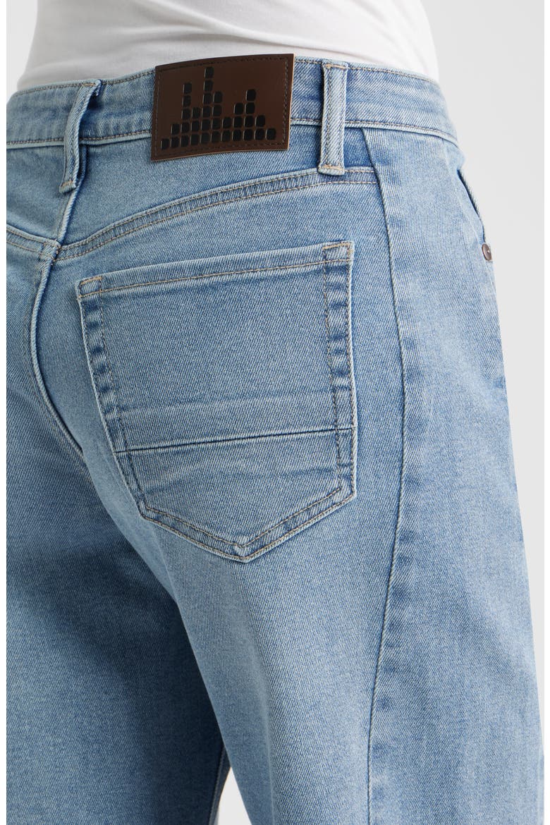 Forward Seam Crop Jeans, Alternate, color, LIGHT AGED WASH