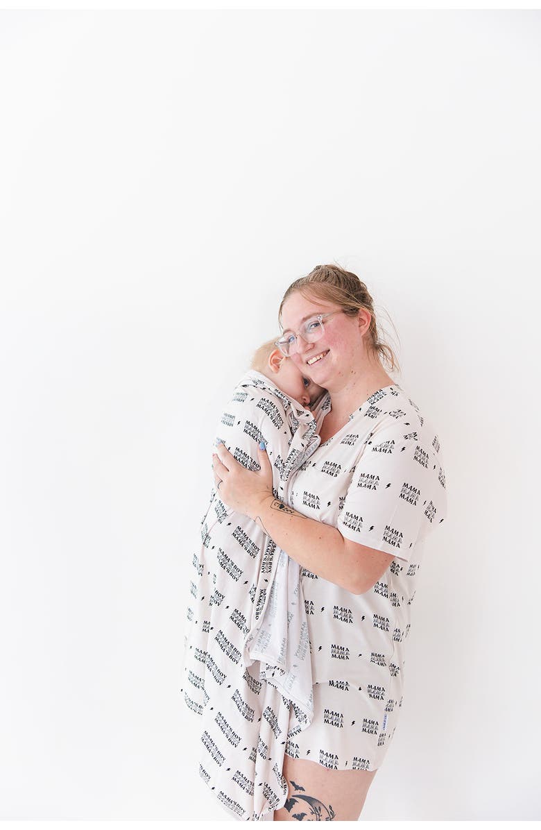 Charlie Lou Baby<sup>®</sup> Stretchy Swaddle | Mama's Boy, Alternate, color, 