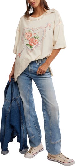 Love Rose Oversize Graphic T-Shirt