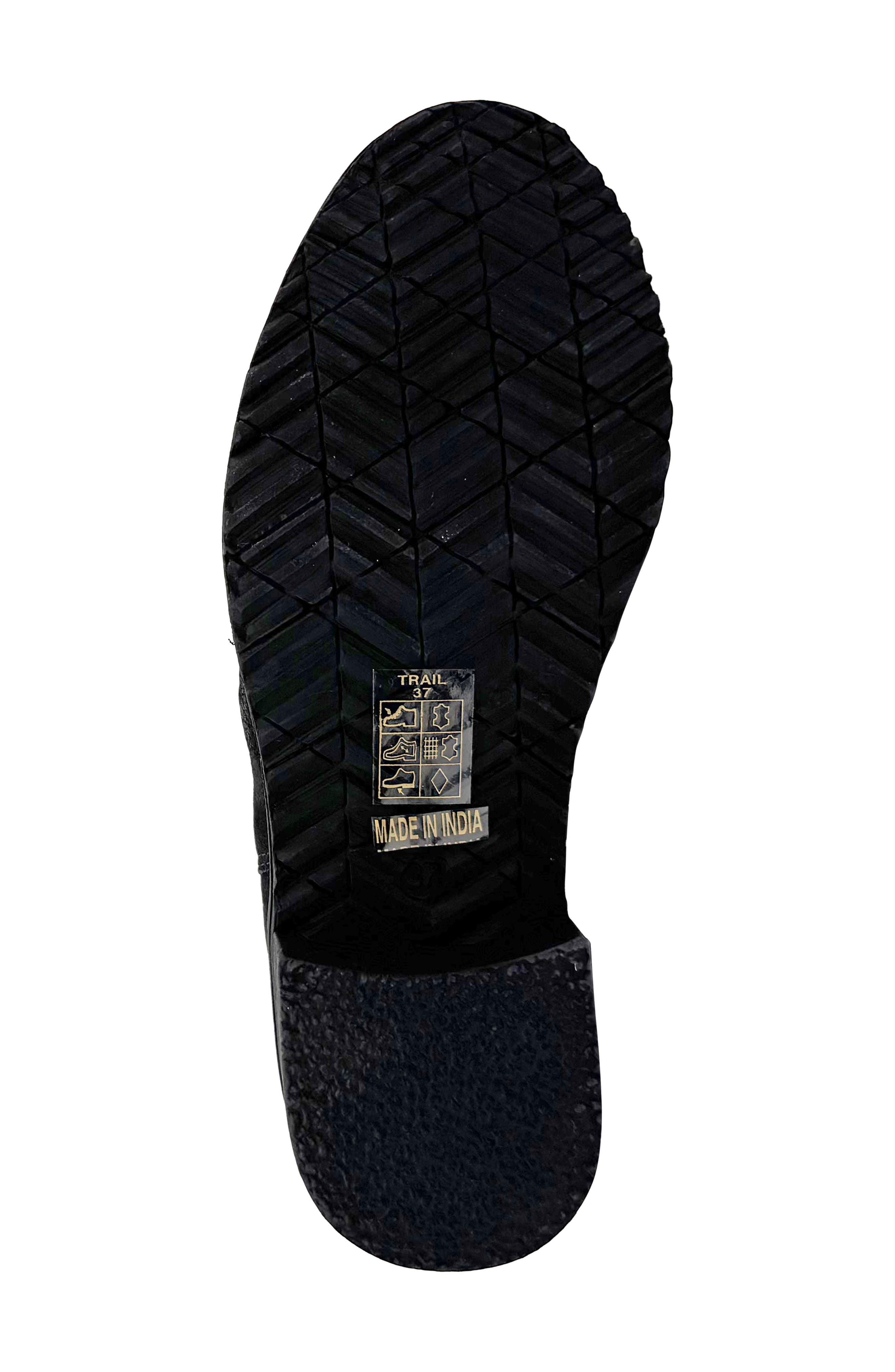 CHELSEA CREW Trail Chelsea Boot, Alternate, color, Black