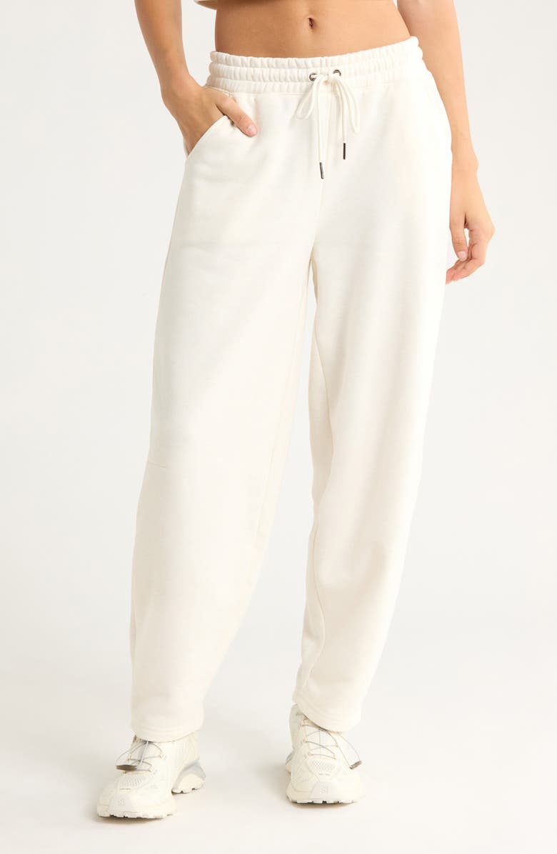 YOGALICIOUS Baby Wash Fleece Barrel Sweatpants, Main, color, Heather White Dove