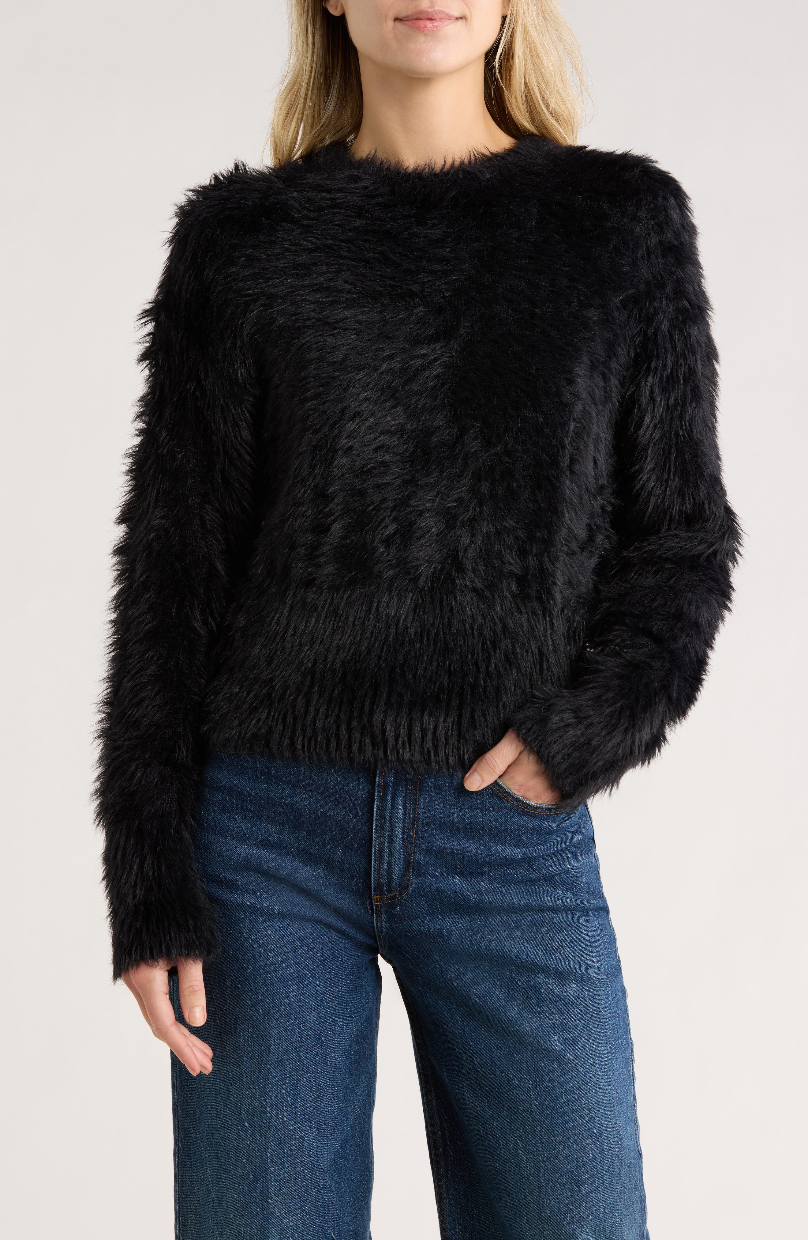 WAYF Fluffy Crop Sweater