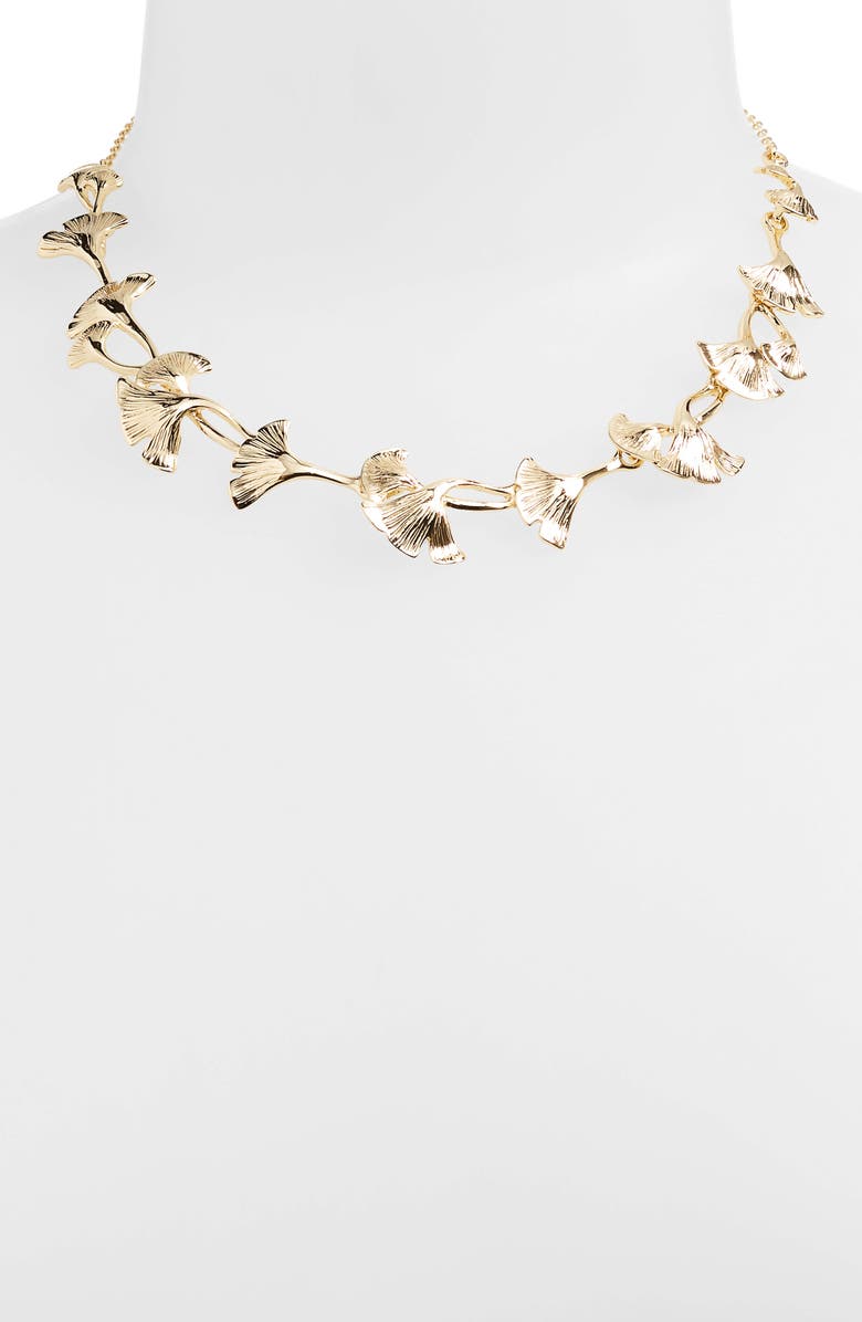 Nordstrom Ginkgo Leaf Collar Necklace, Alternate, color, Gold
