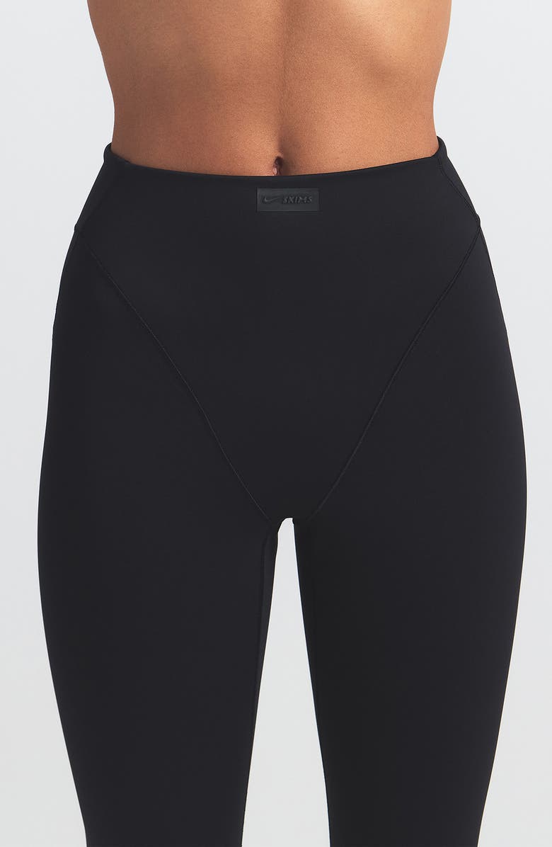 NikeSKIMS Matte High Waist V-Line Leggings, Alternate, color, Obsidian