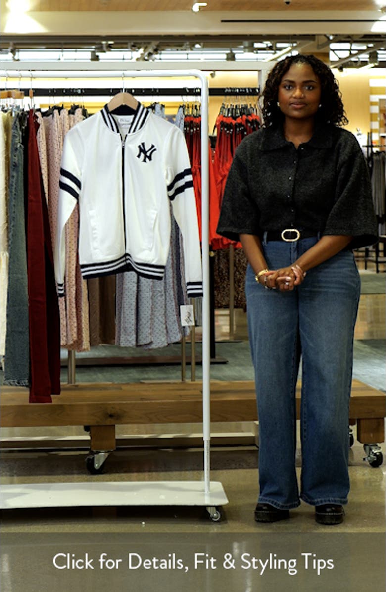 Women's G-III 4Her by Carl Banks White New York Yankees Pre-Game Full-Zip Track Jacket, sales video thumbnail