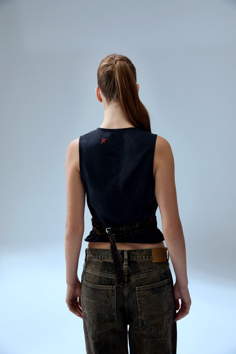 Your *Itch Kangaroo Vest, Alternate, color, Leopard