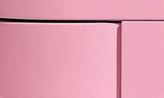 selected PINK
