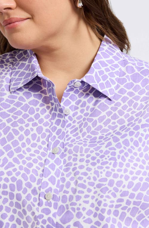 FOXCROFT FOXCROFT MEGHAN GIRAFFE PRINT LINEN BLEND BUTTON-UP SHIRT