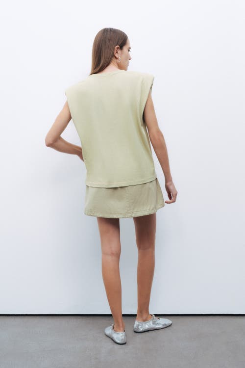 Nocturne Padded T-shirt In Olive Green