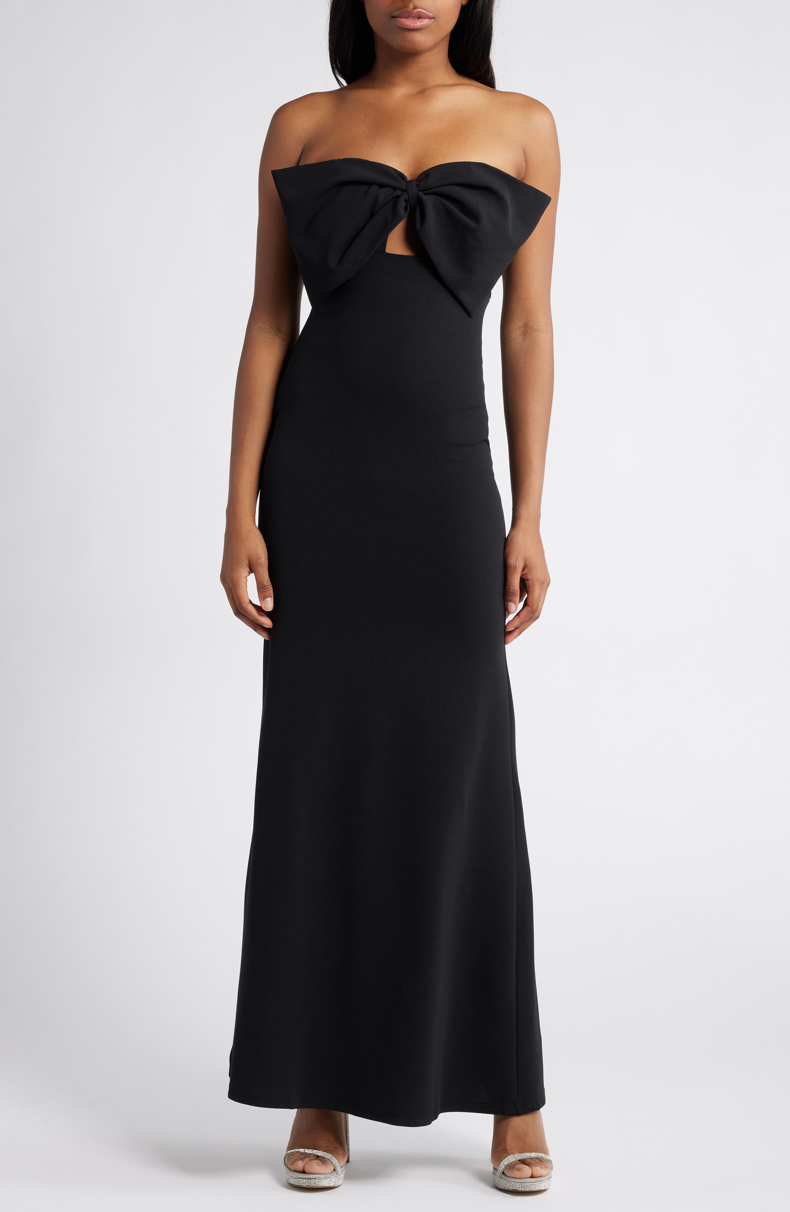 Lulus Coveted Glamour Bow Strapless Sheath Gown in Black 