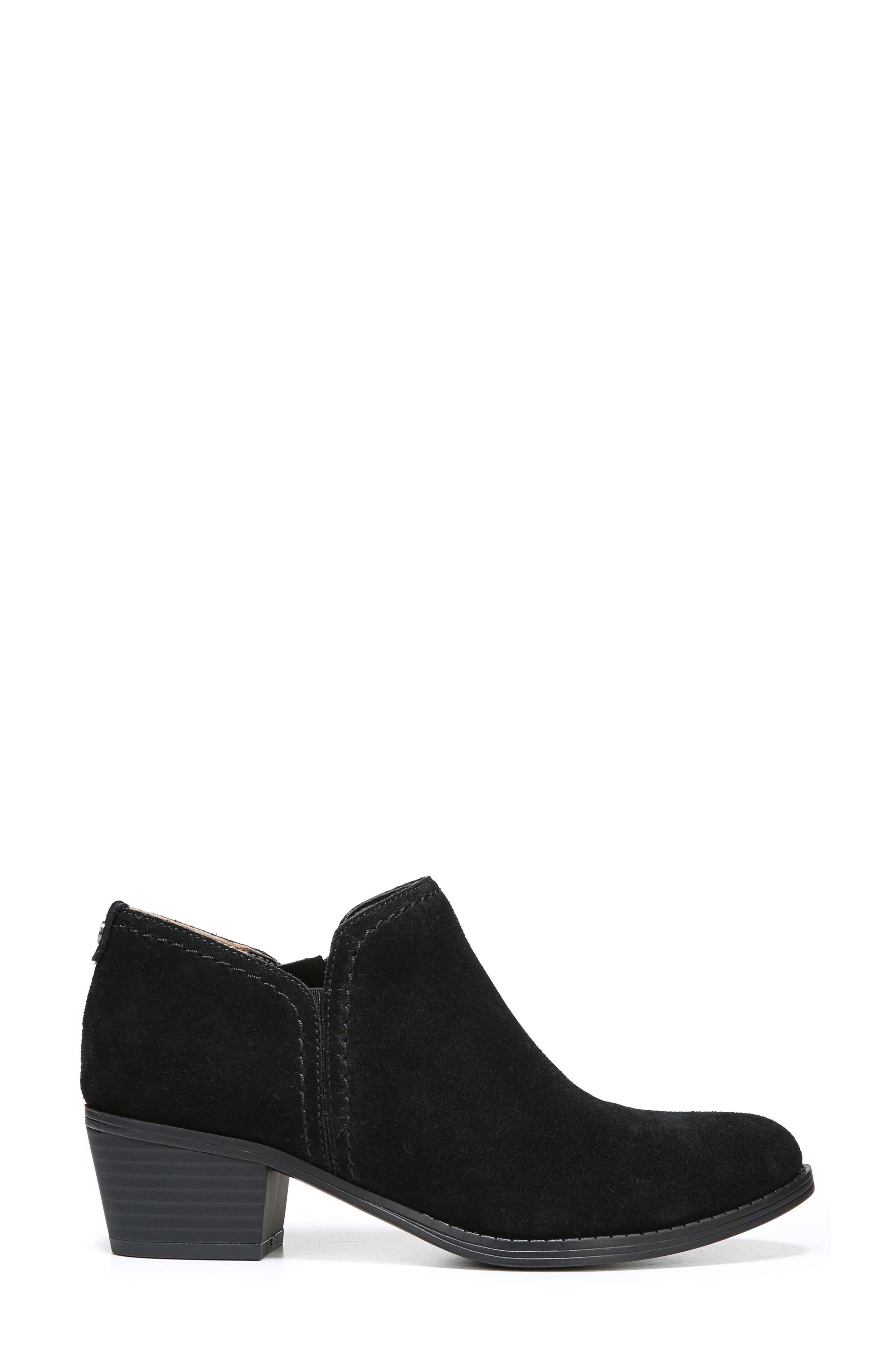 Naturalizer 'Zarie' Block Heel Bootie, Alternate, color, 