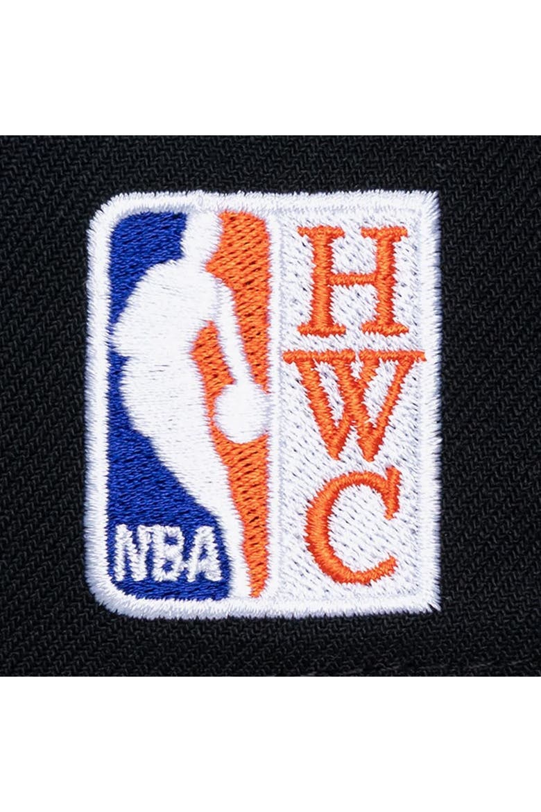 Men's Mitchell & Ness  Blue New York Knicks Legendary Home Pro Pinch Snapback Hat, Alternate, color, Blue