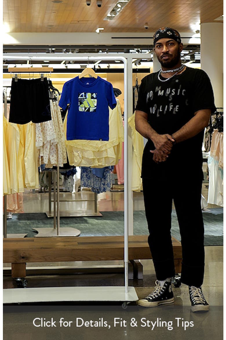 Kids' Graphic T-Shirt & Athletic Shorts Set (Little Kid_ video