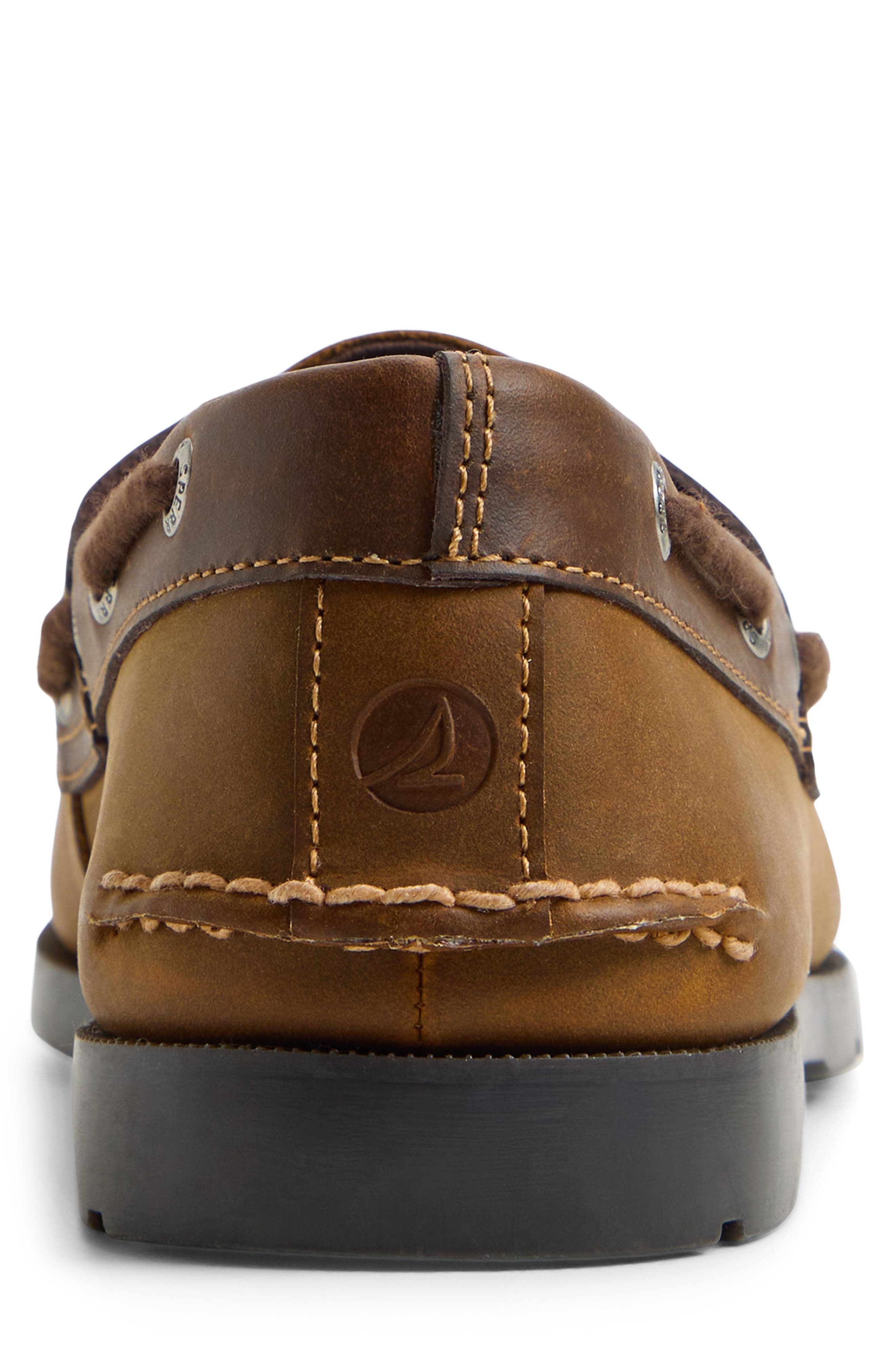 Leeward 2-Eye Boat Shoe, Alternate, color, BROWN