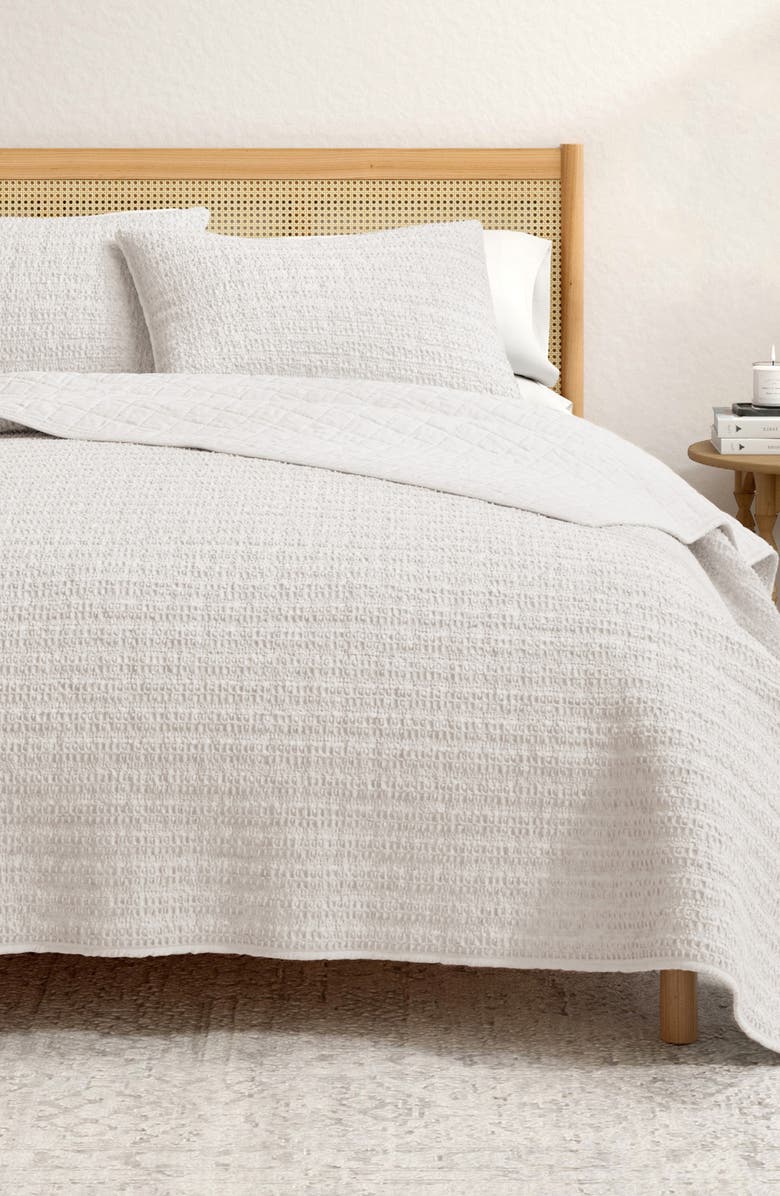 Woven & Weft Reversible Honeycomb Waffle Cotton Quilt & Sham Set, Alternate, color, Light Grey
