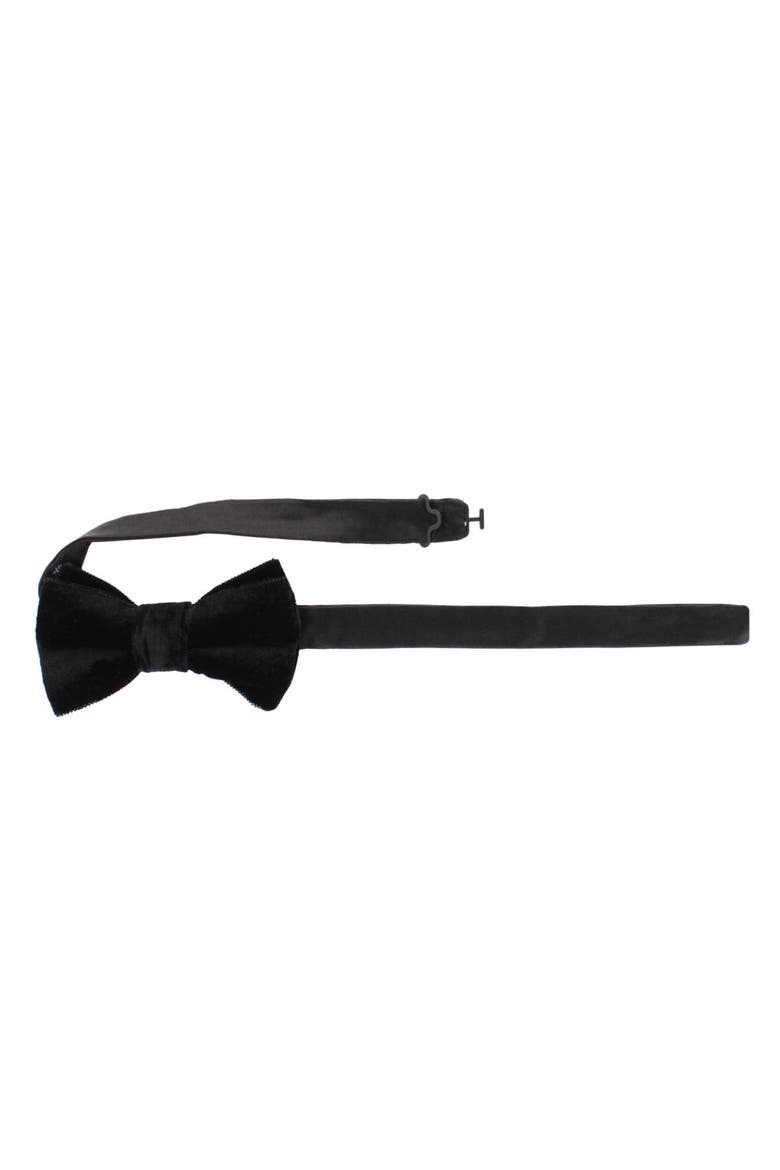 Poirot Velvet Solid Colored Bow Tie, Alternate, color, Black