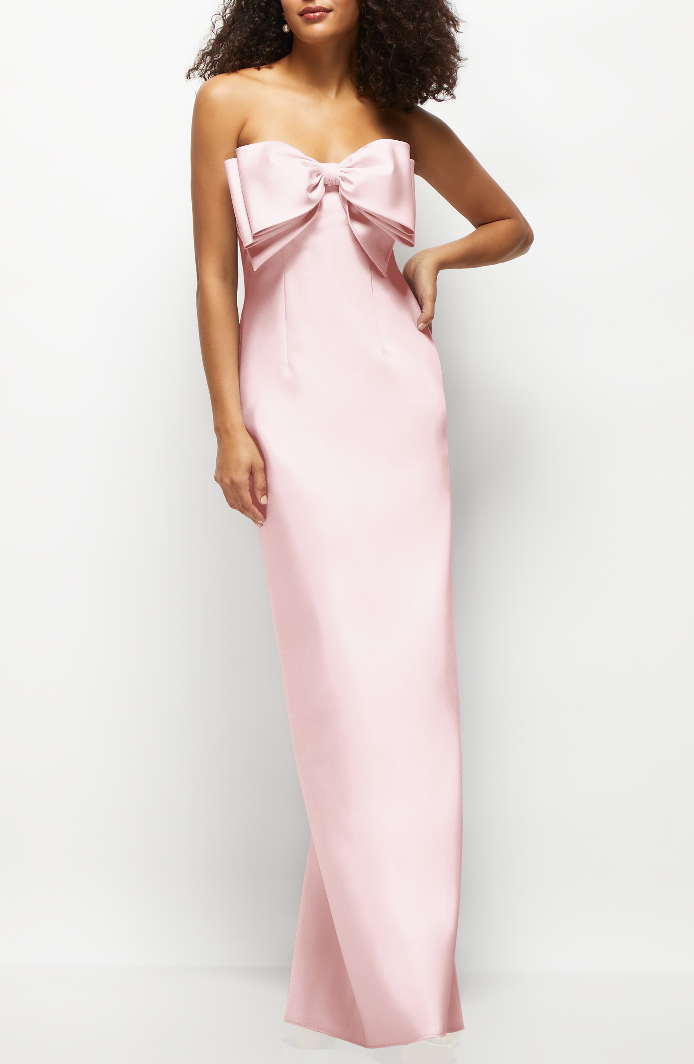 Alfred Sung Bow Detail Strapless Satin Twill Column Gown in Ballet Pink at Nordstrom, Size 4