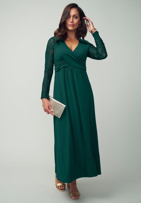 Lace Sweetheart Dress (Plus Available)