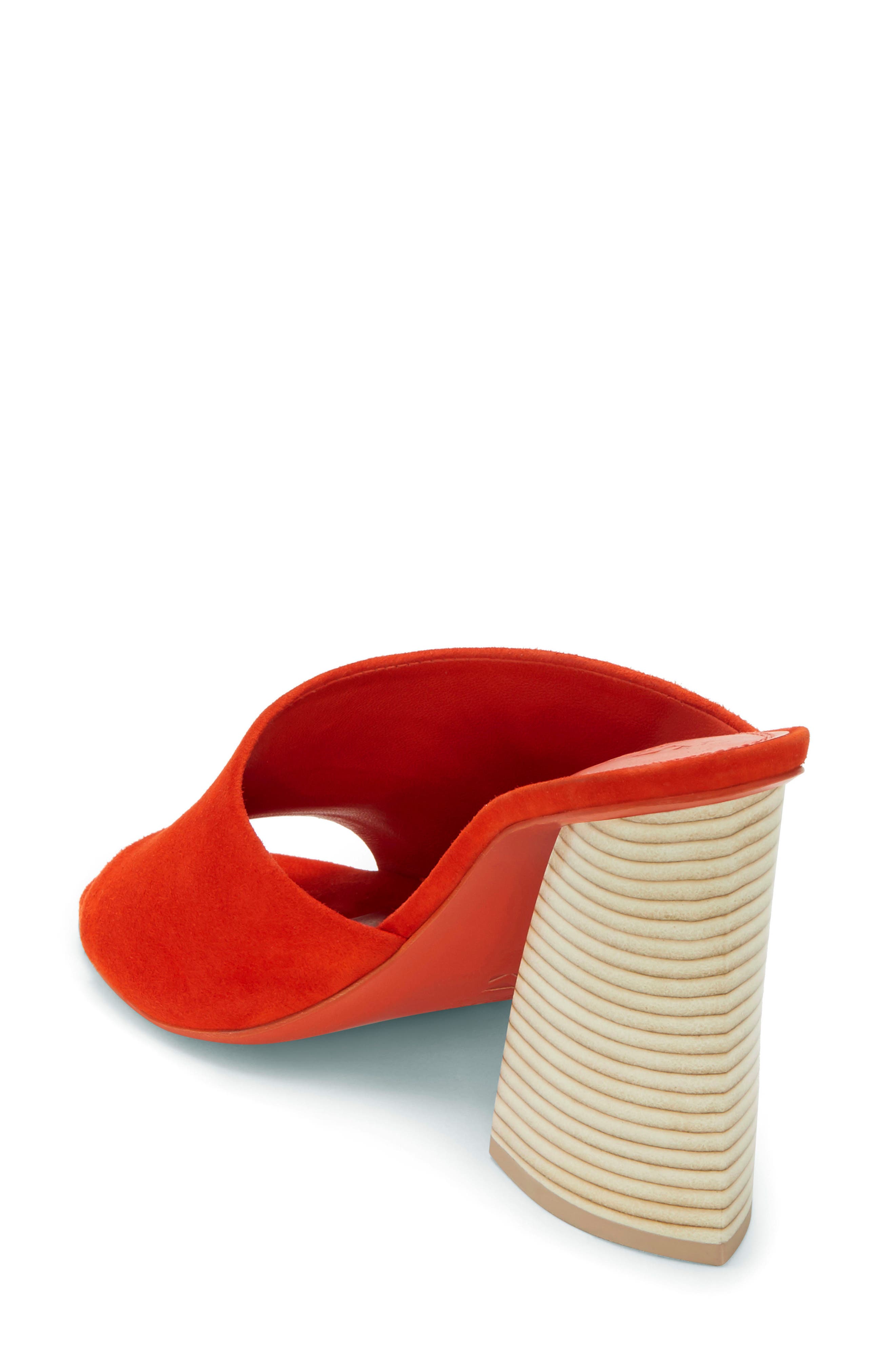 Izar Mule, Alternate, color, BRILLIANT ROSE