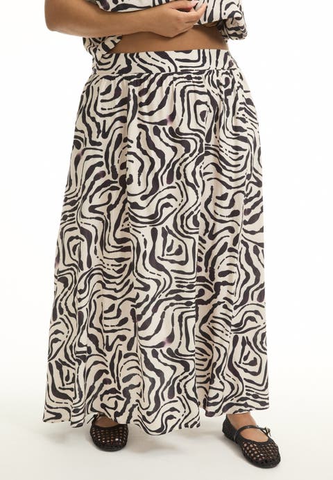 Pull On Flowy Maxi Skirt