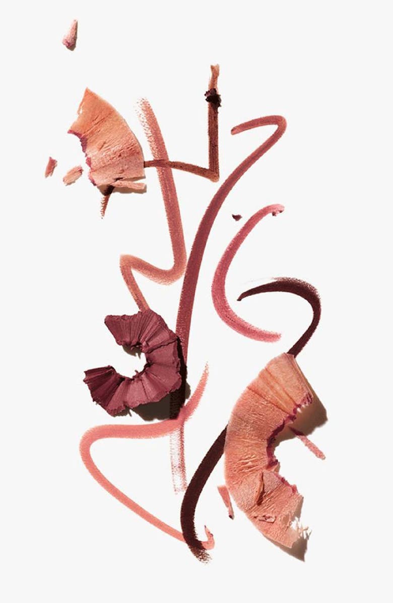 Lip Definer