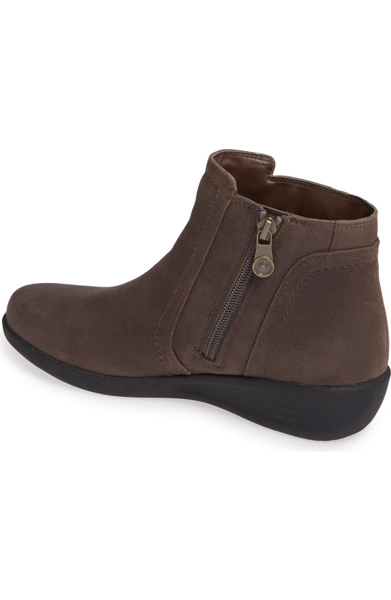 Aravon Fairlee Wedge Bootie, Alternate, color,