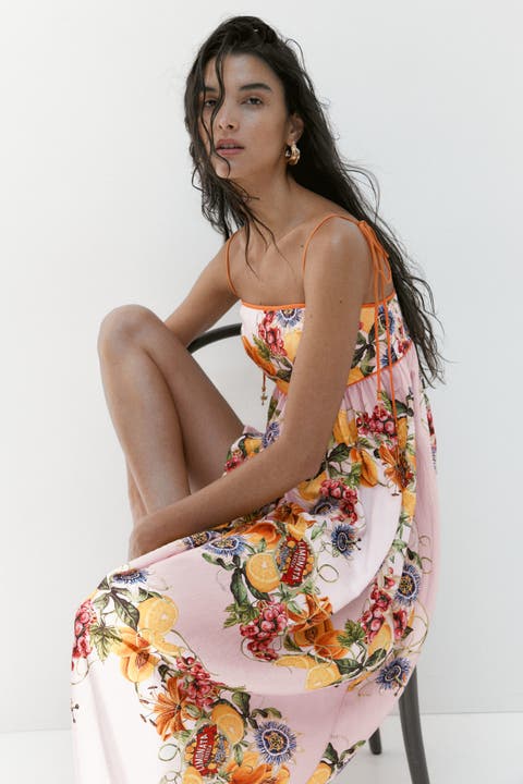 Dress with tie shoulder straps