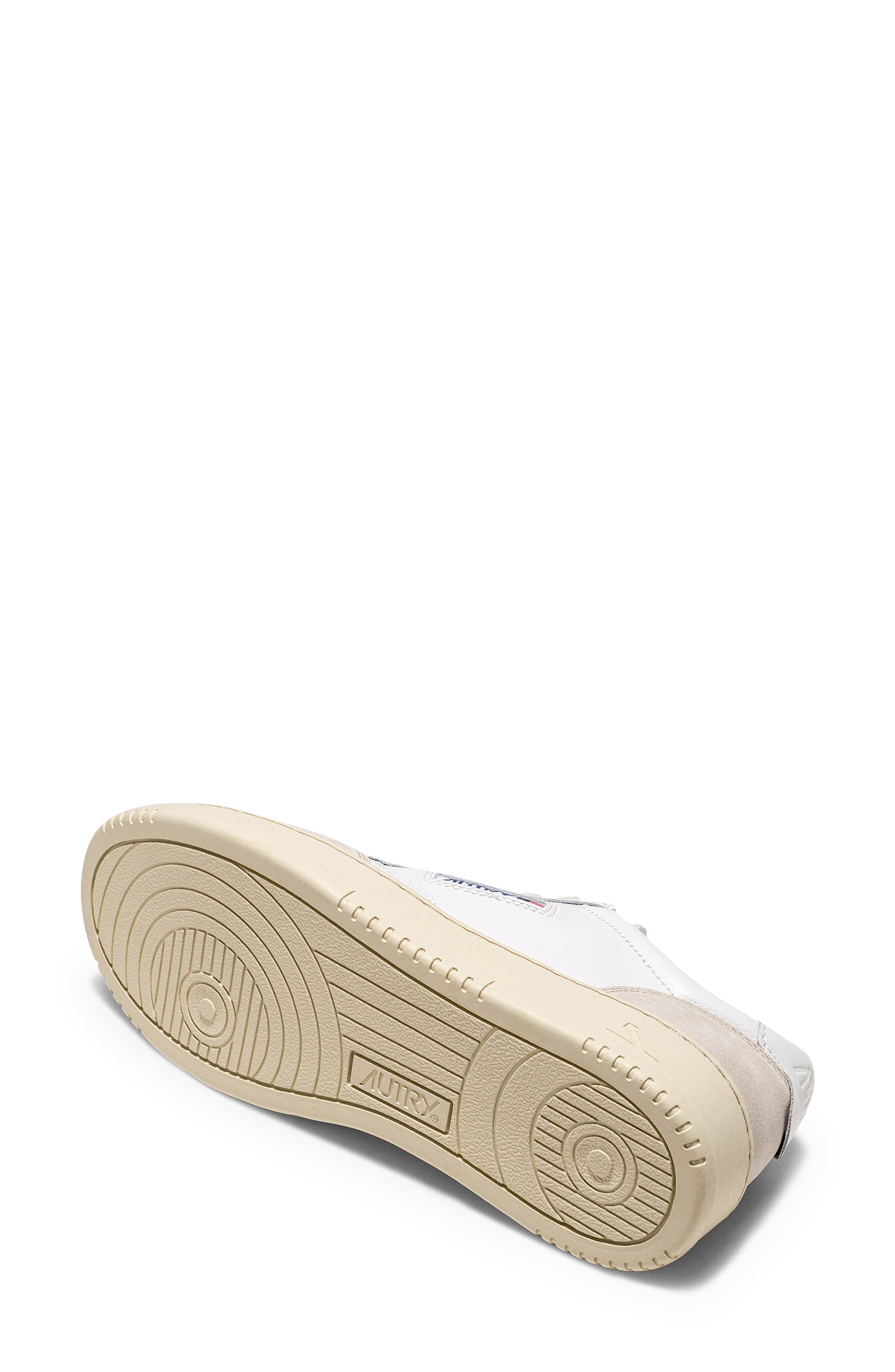 AUTRY Medalist Low Sneaker, Alternate, color, White/ Beige