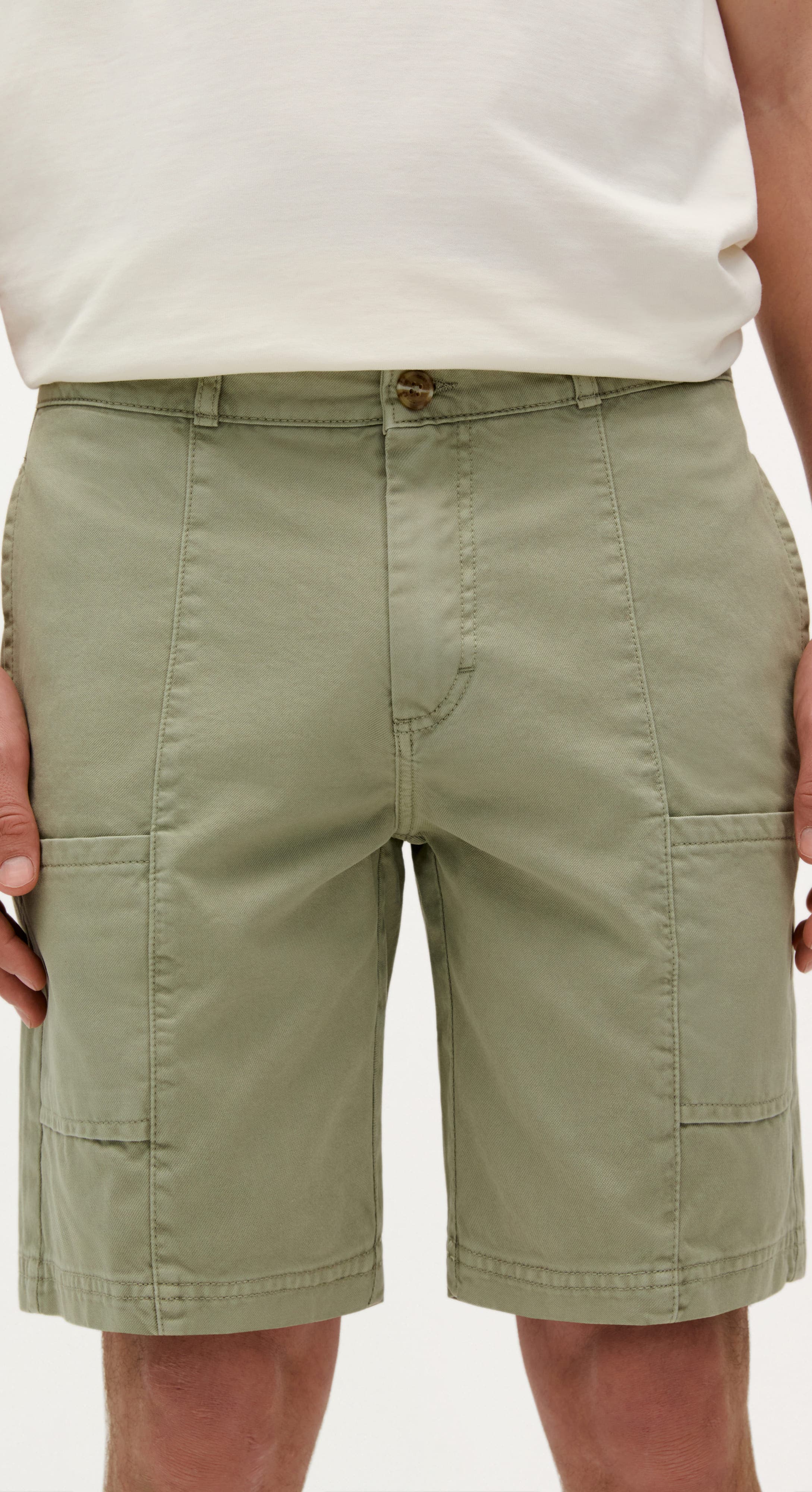 selected LIGHT GREEN