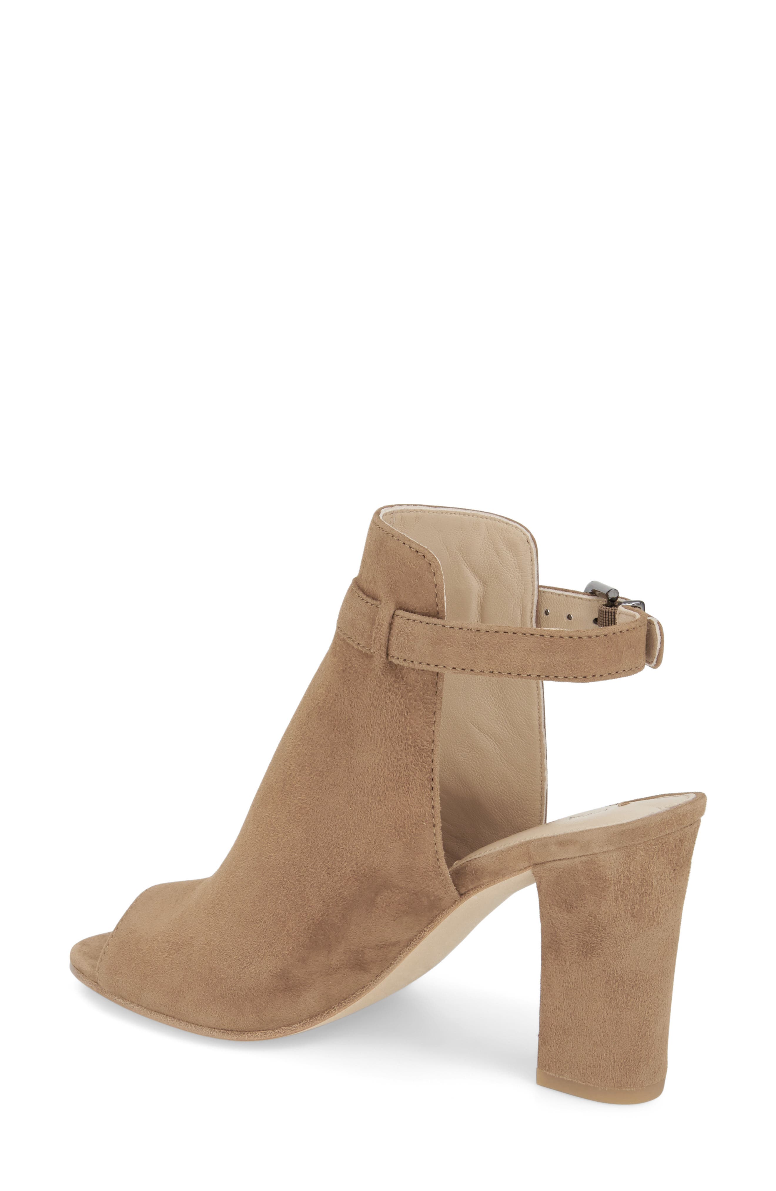 'Fabrizie' Suede Sandal, Alternate, color, RATTAN SUEDE