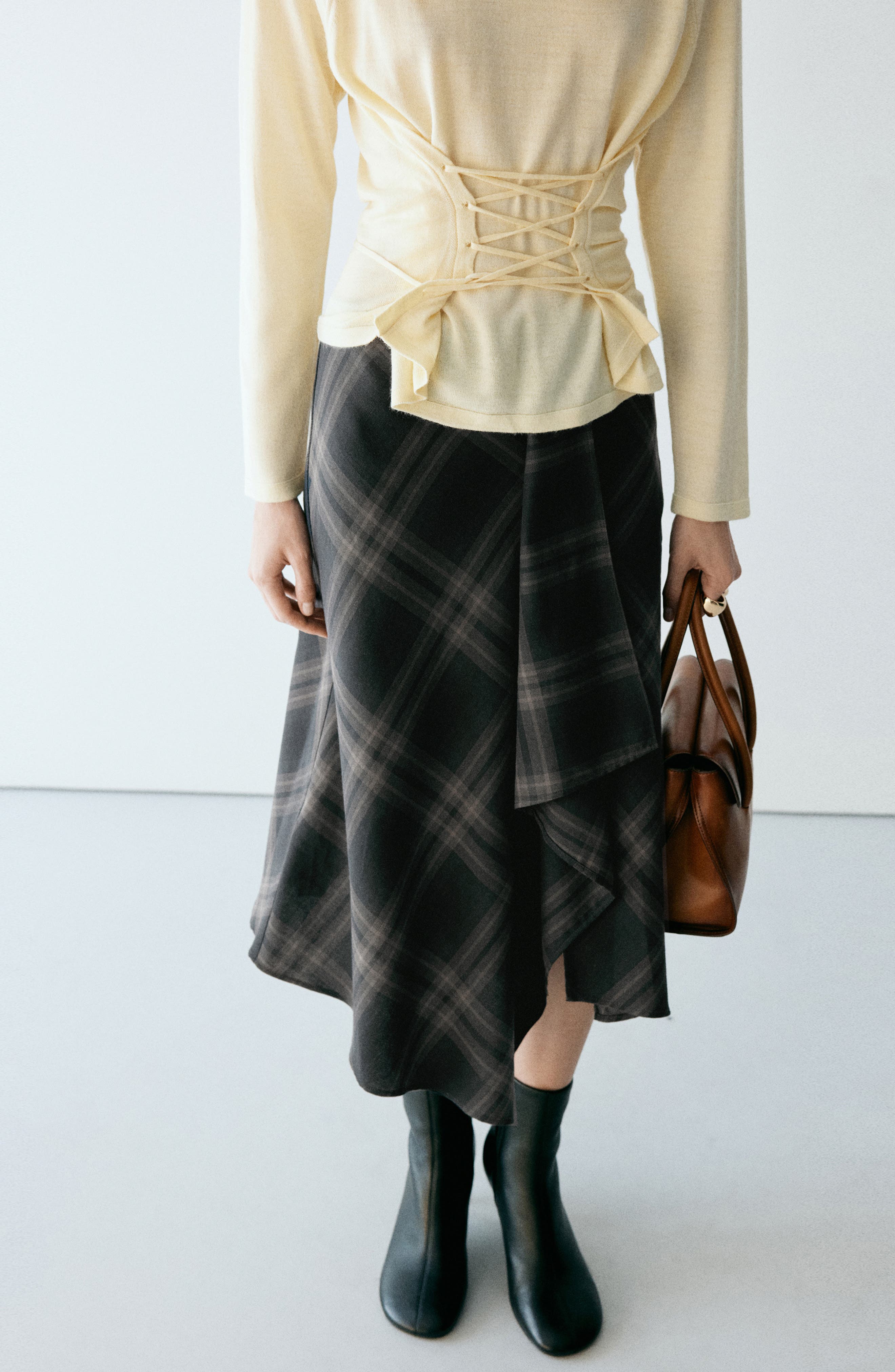 Asymmetric Check Print Midi Skirt thumbnail 4