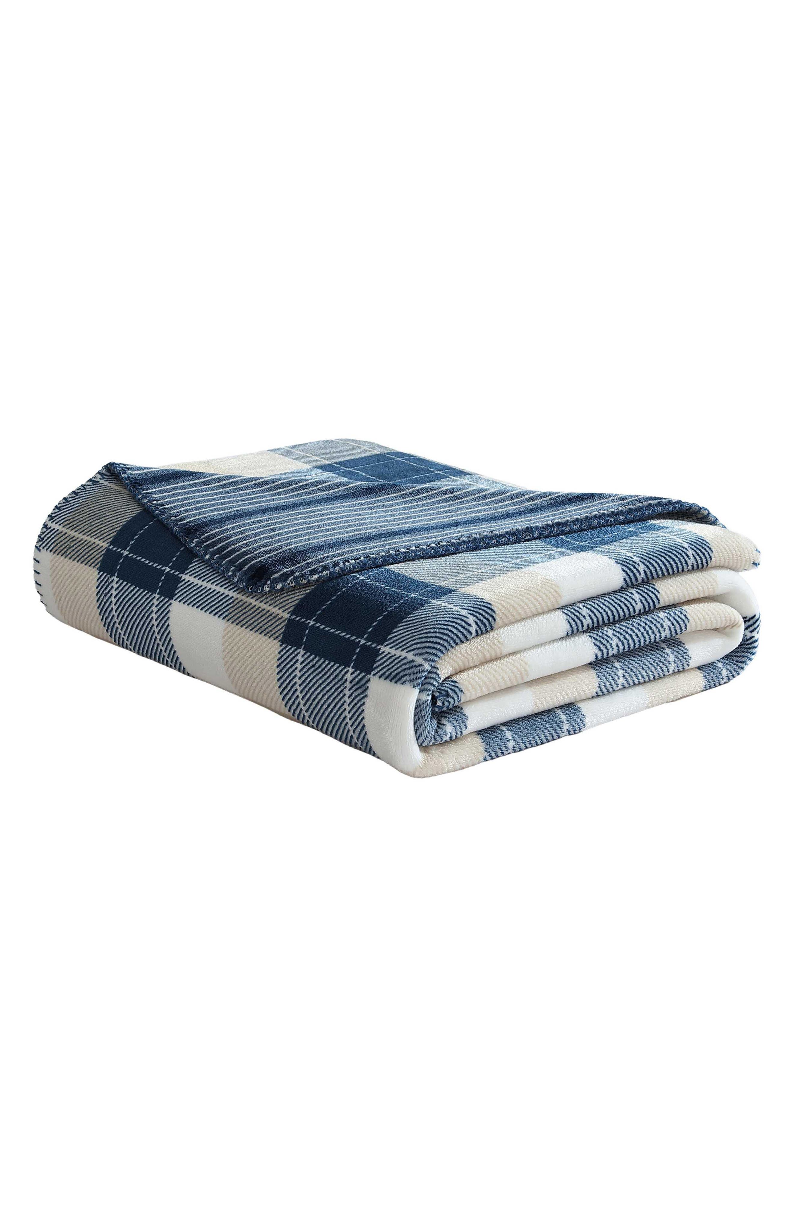 Buffalo Plaid Throw Blanket