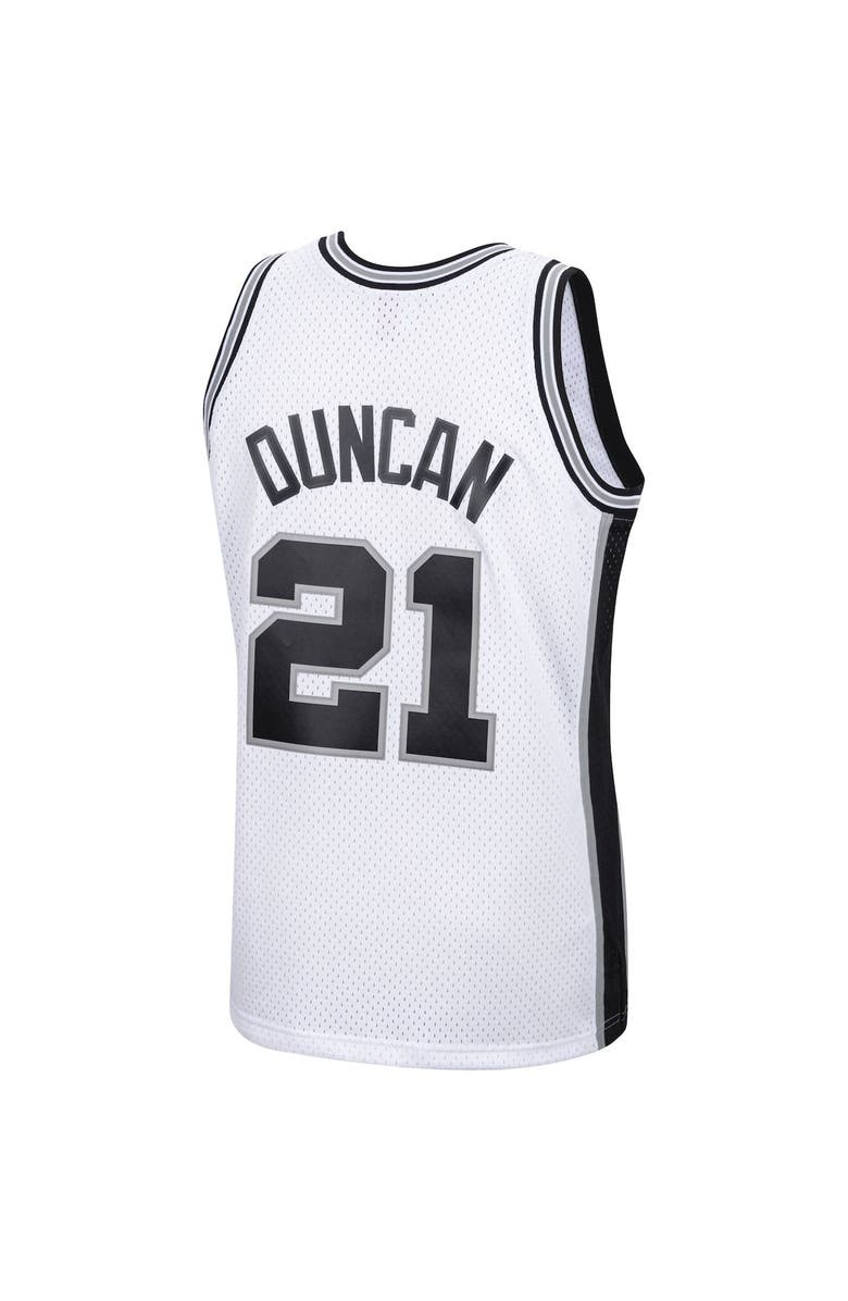 Mitchell & Ness Men's Mitchell & Ness Tim Duncan White San Antonio Spurs Hardwood Classics Swingman Jersey, Alternate, color,