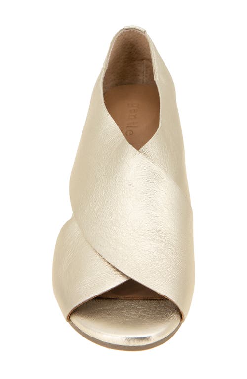 GENTLE SOULS BY KENNETH COLE GENTLE SOULS BY KENNETH COLE YVETTE SANDAL 