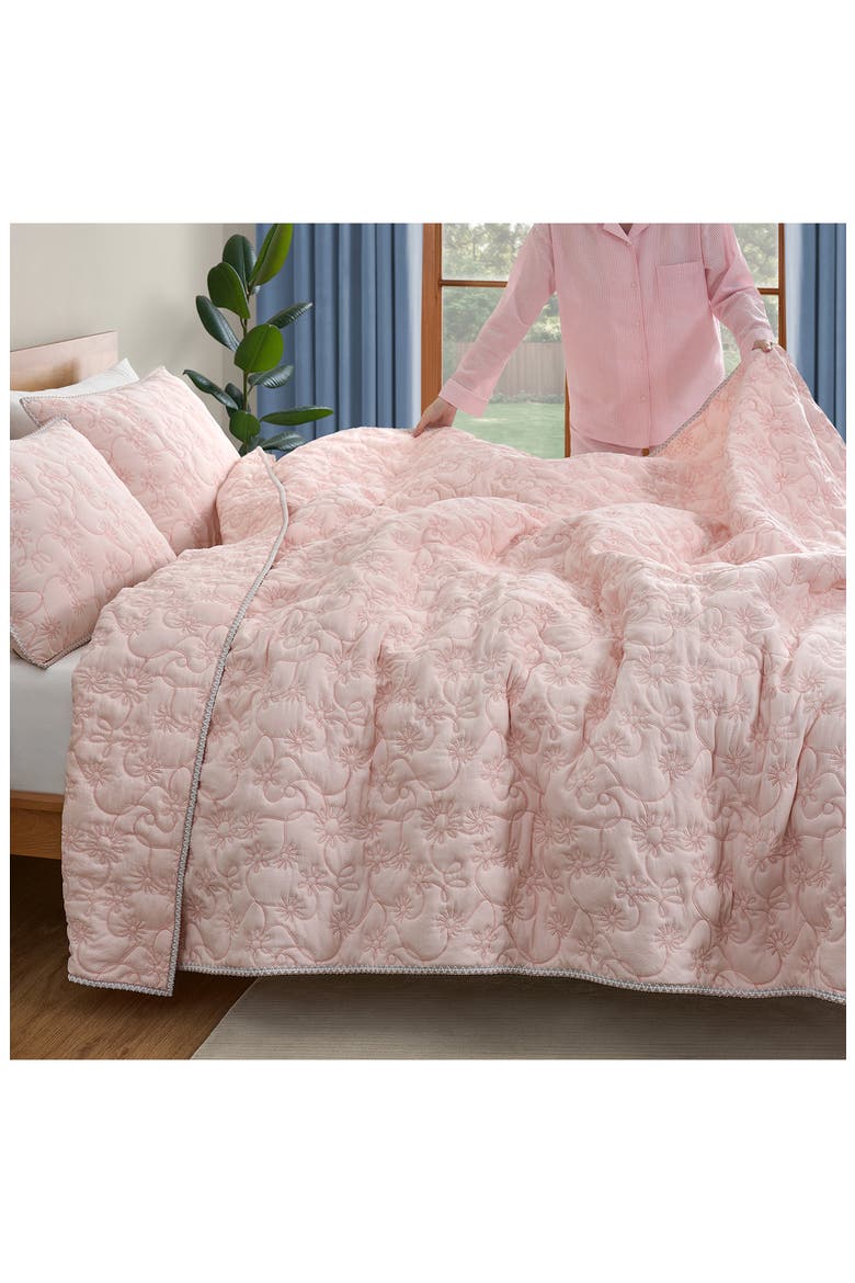 Botanic Embroidered Quilt & Shams Set, Alternate, color, SHELL/ CAMEO ROSE