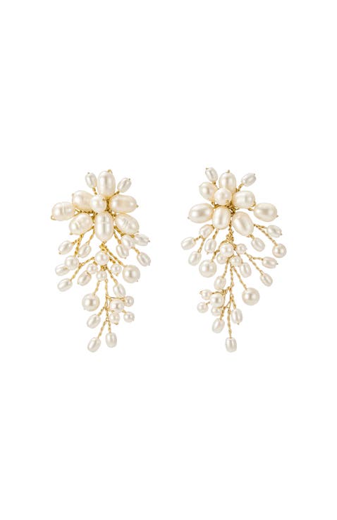 Moore Freshwater Pearl Earrings