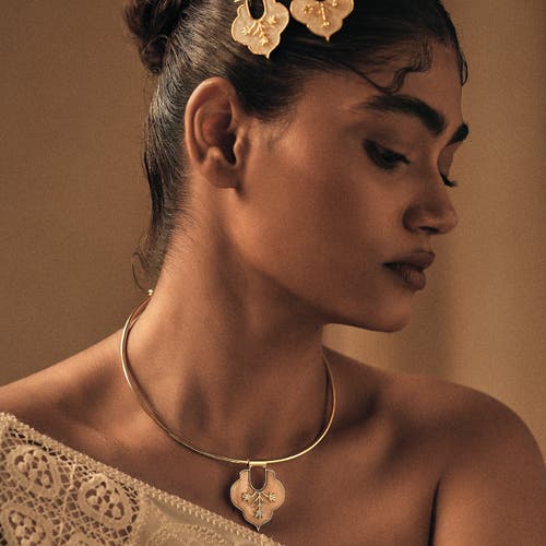 Dhwani Bansal Mosaic Choker In Gold