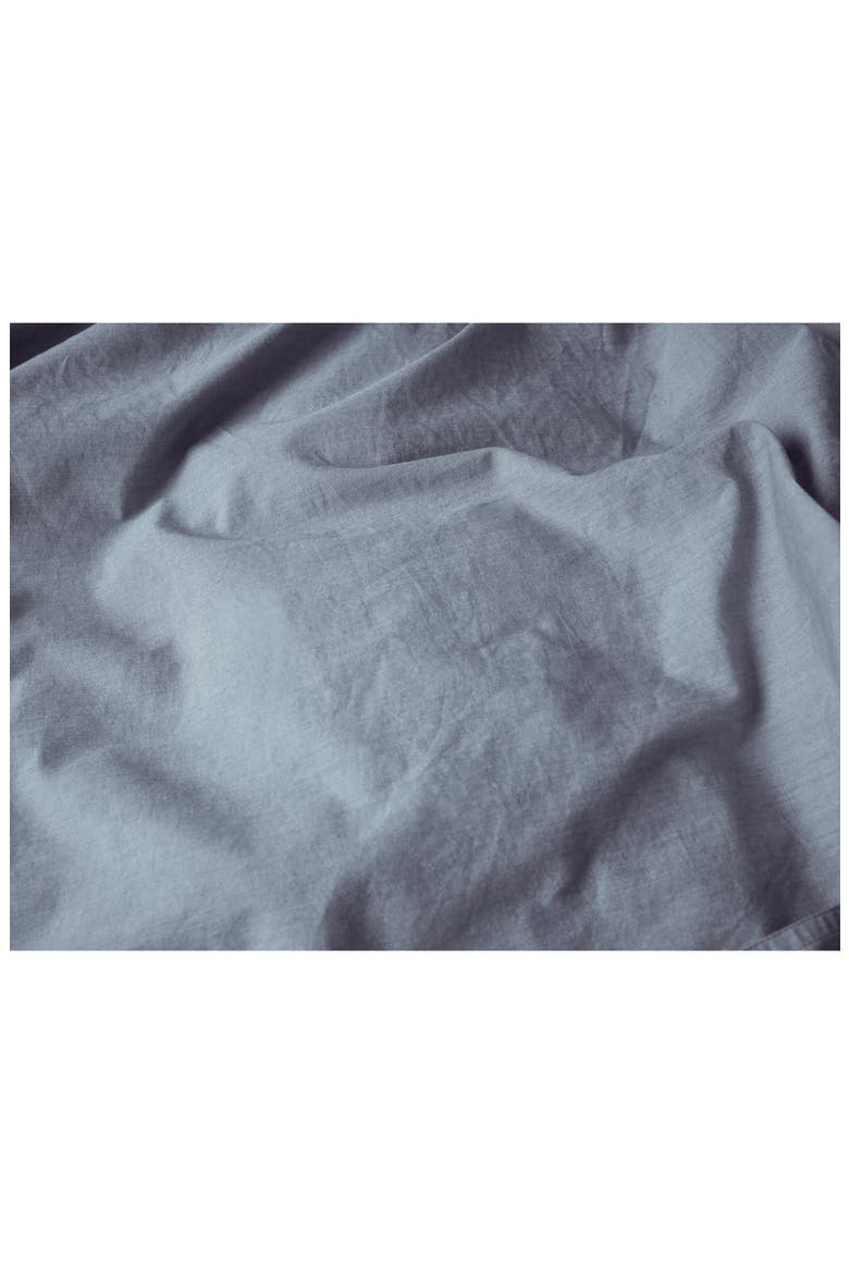Organic Crinkled Percale™ Duvet Cover, Alternate, color, INDIGO CHAMBRAY