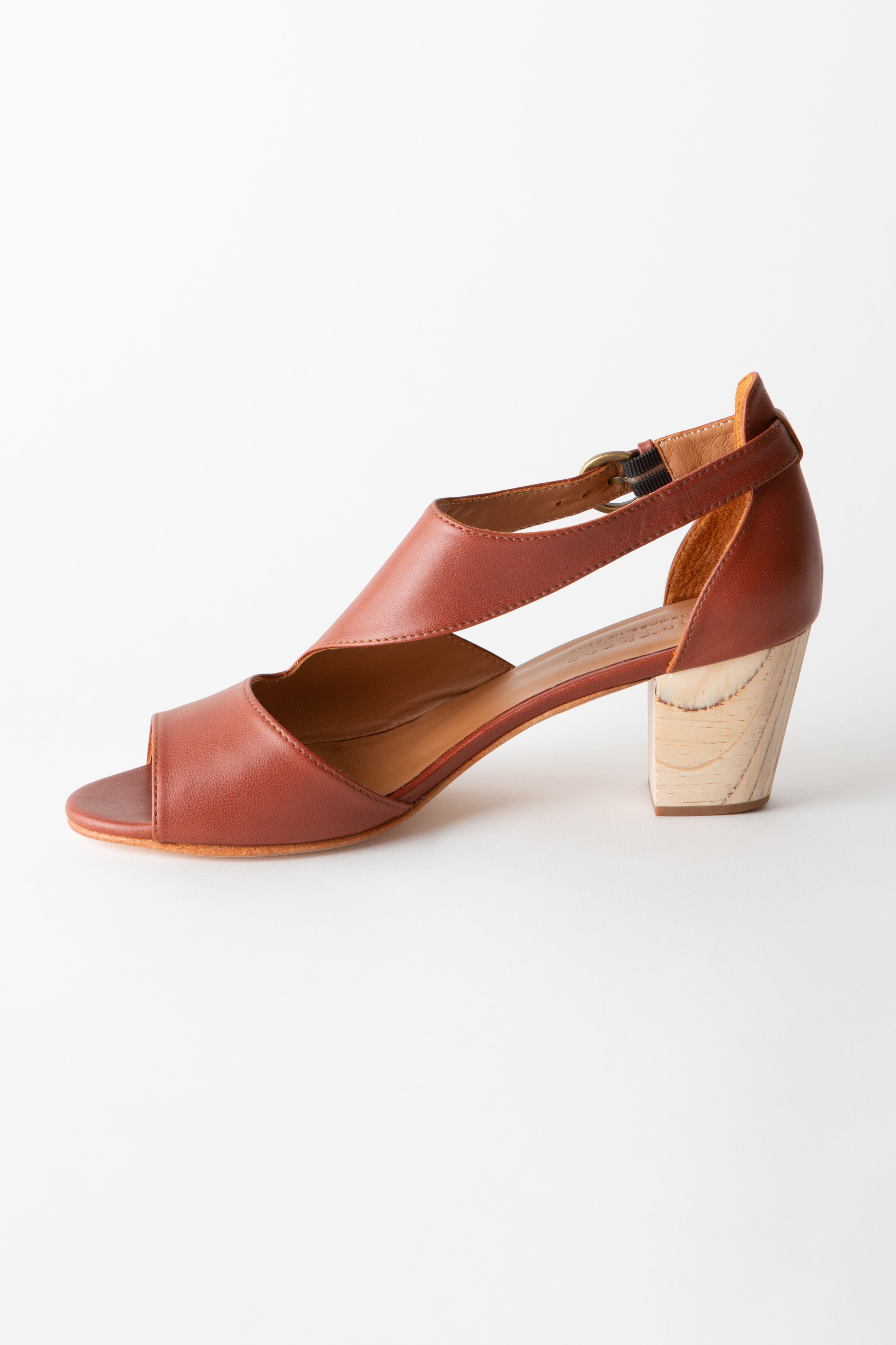 Fortress Victoria Naya Open Toe Pump, Alternate, color, Cedar Nappa