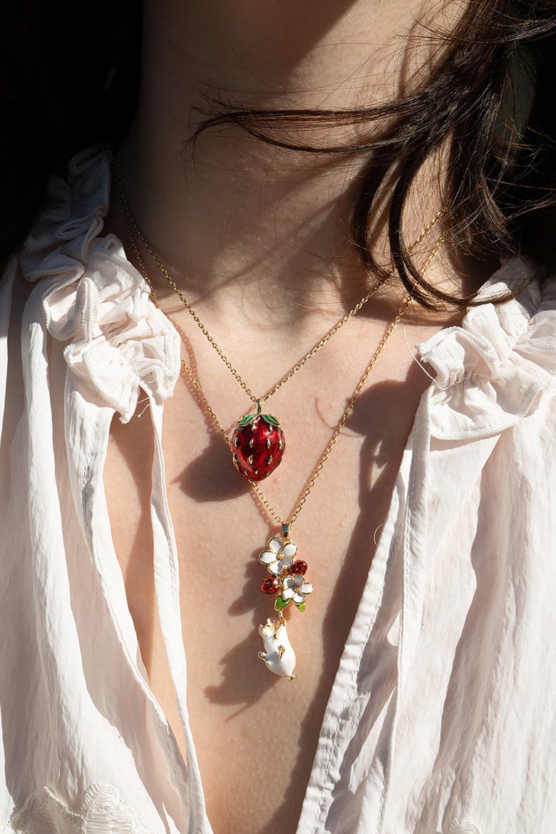 Strawberry & Hanging Mouse Pendant, Alternate, color, Strawberry & Hanging Mouse