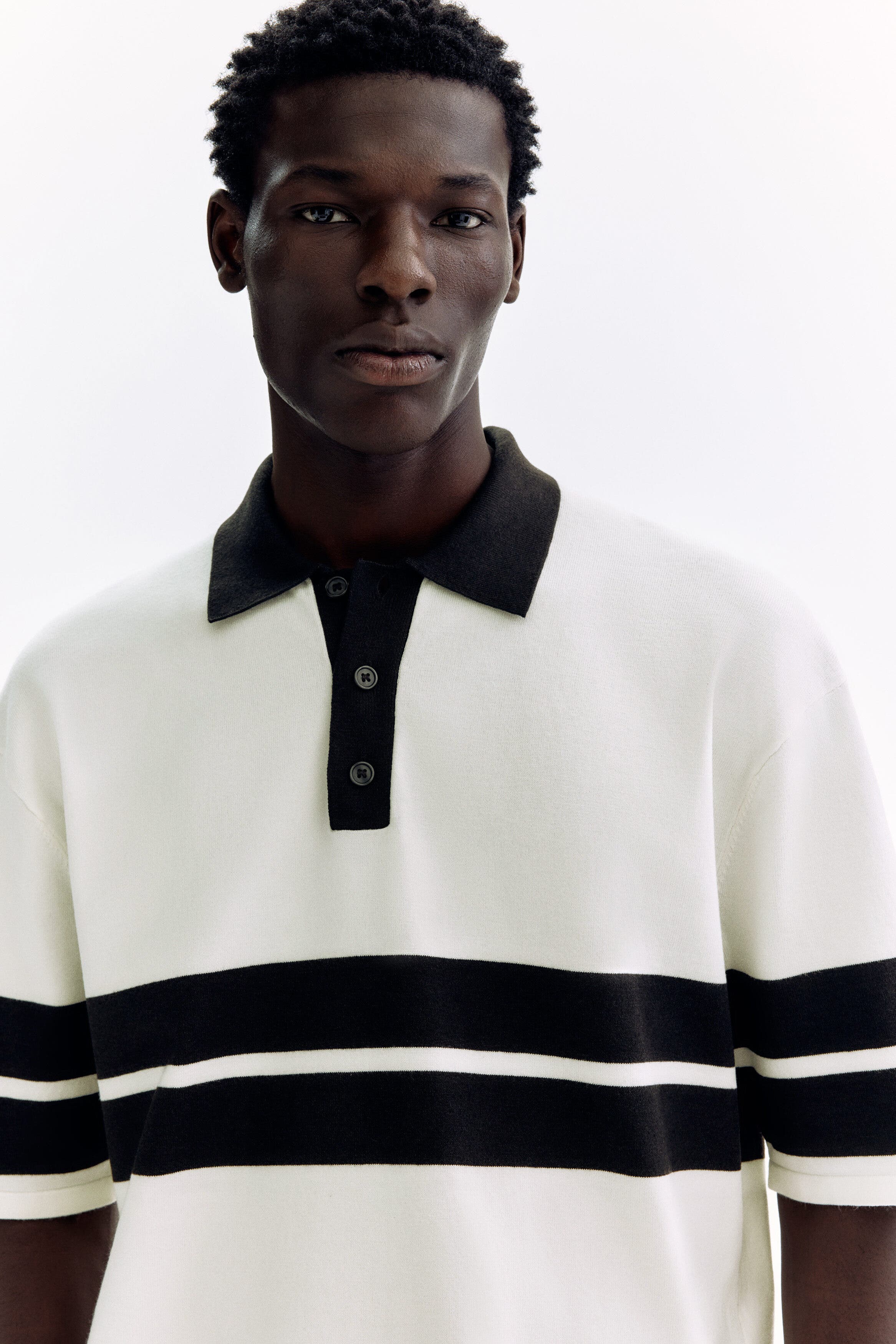 Loose Fit Knitted Polo Shirt - image 2