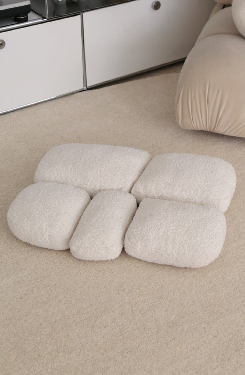 Catenary Bouclé Pebble Cat Bed, Alternate, color, White