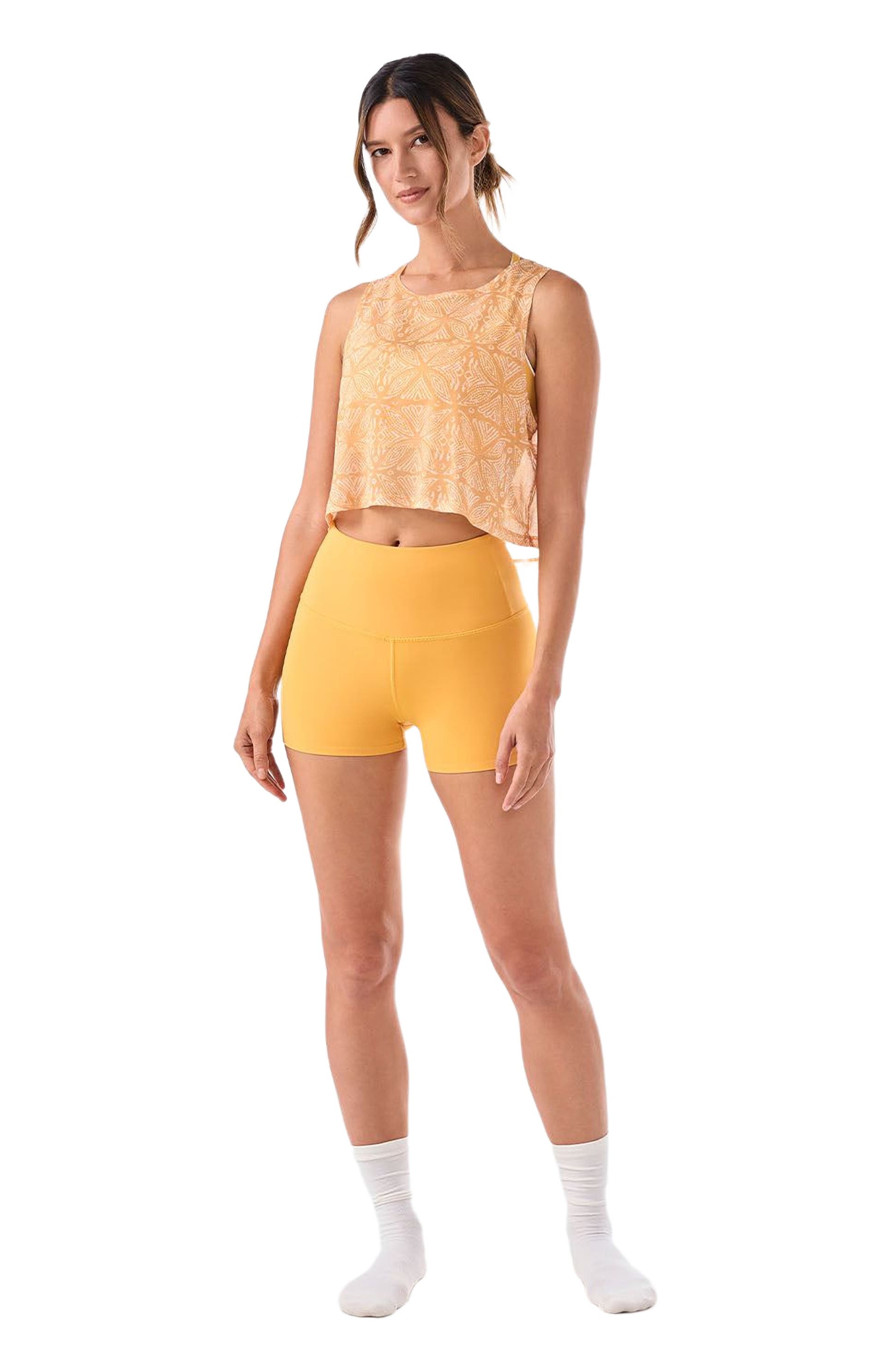 APRICOT BATIK